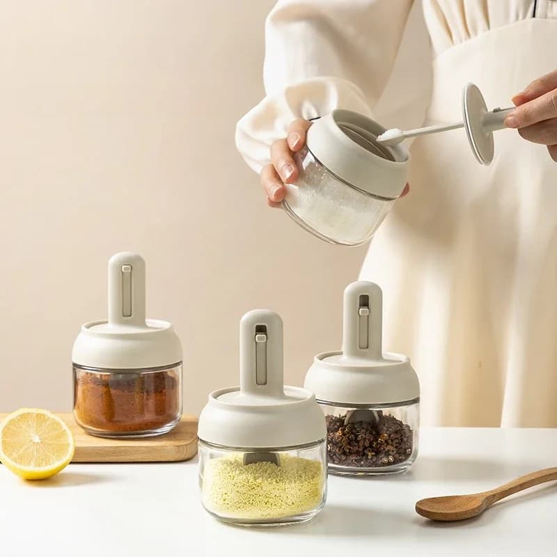 Salt jar seasoning bottle 280Ml sealed moisture-proof expandable lid spoon kitchen supplies pepper shakers spice jars set