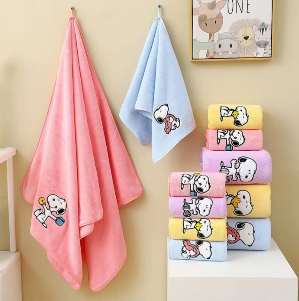 Peanuts Snoopy Coral Fleece Towel Soft Absorbent Quick Dry Bath Towel Portable Travel Face Towel Cartoon Home Bathroom Accessory