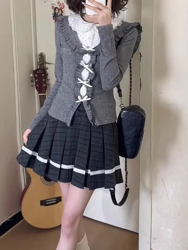 plus Size Fashionable Korean Style College Girl's T-Shirt with Bowtie Slimming Doll Collar Fake Two-Piece Anti-Aging Top