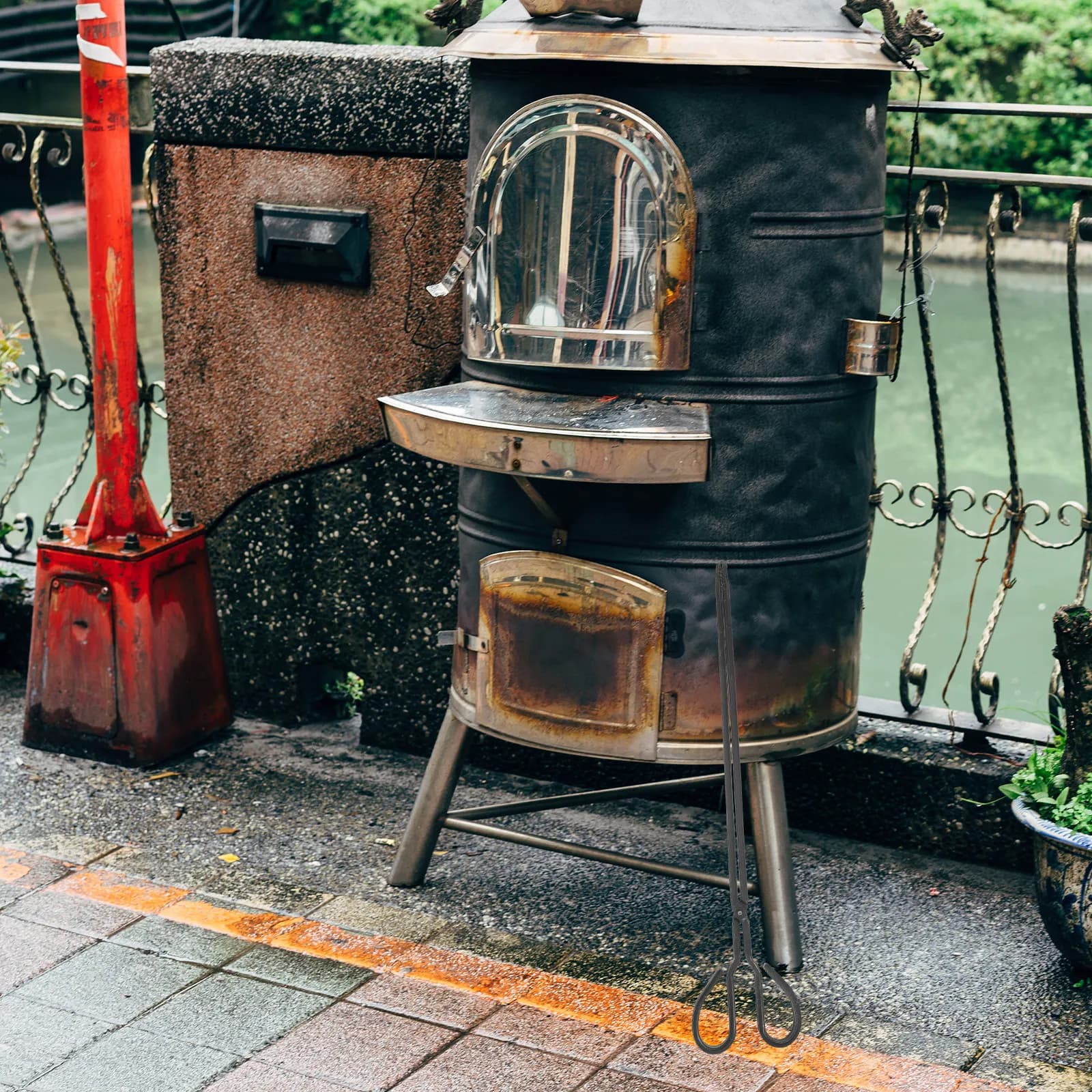 Extra Long Heavy Duty Fire Tong Iron Thickened Design Firewood Charcoal Stick Clamp Fireplace Bbq Campfire Fire Charcoal Clamp