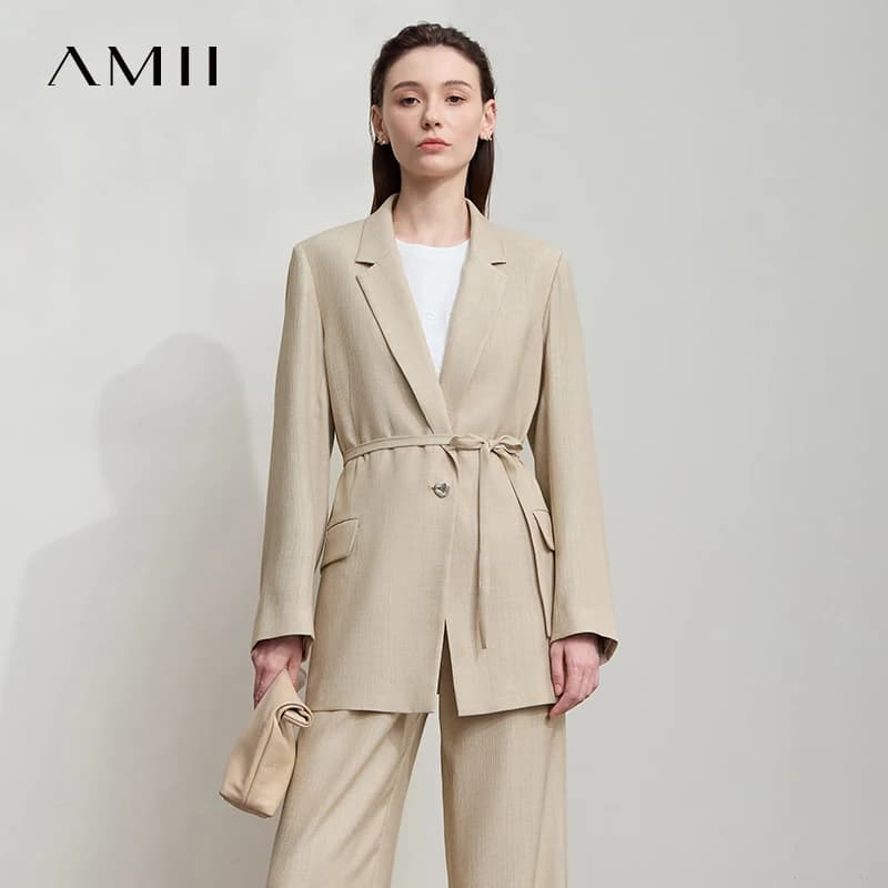AMII Office Lady Solid Blazers 2025 Autunno Nuovo maniche lunghe Cappotto allentato con intaglio Giacca da lavoro Cintura Abbigliamento donna 12543025