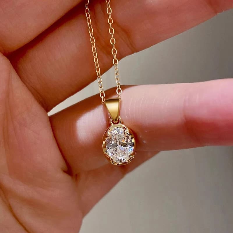 Huitan Simple Elegant Oval Cubic Zirconia Pendant Necklace for Women Minimalist Wedding Accessories Fashion Versatile Jewelry