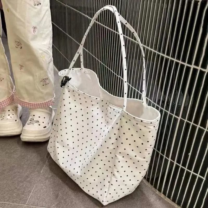 2026 New Polka Dot Canvas Large Capacity Tote Bag Bag Casual Commuter Outward Handheld Shoulder Bag For Women