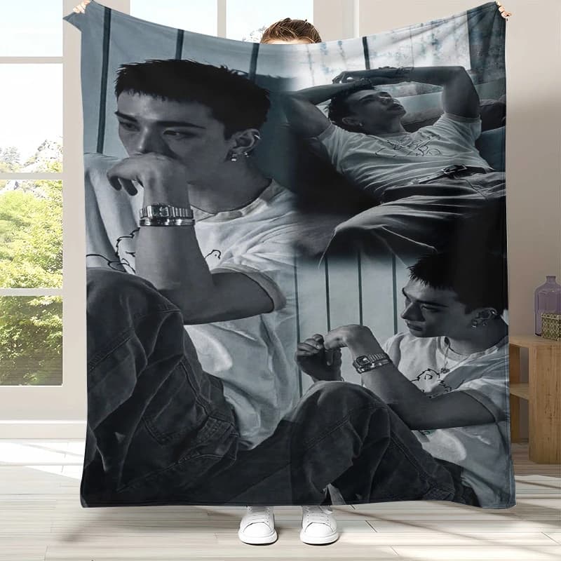 Coperta in flanella Hyunjin Kpop Stray Kids, coperta in peluche ultra morbida e calda per la casa, la camera da letto, il divano, il campeggio, il picnic, regalo