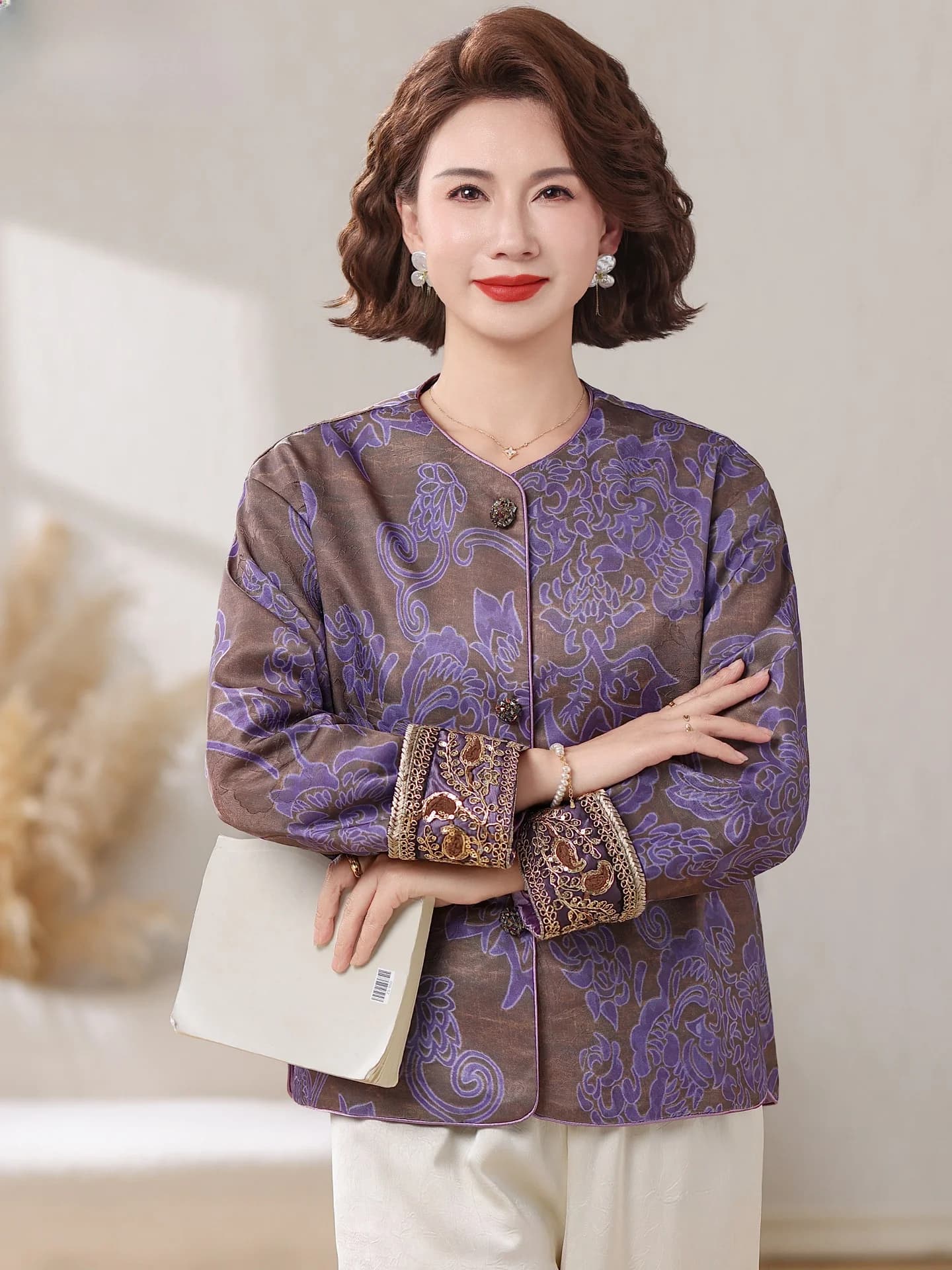 New Chinese Style Embroidered Jacket Women's Loose Fit Autumn Winter Coat Middle-Aged And Elderly Retro Fashion Outerwear
