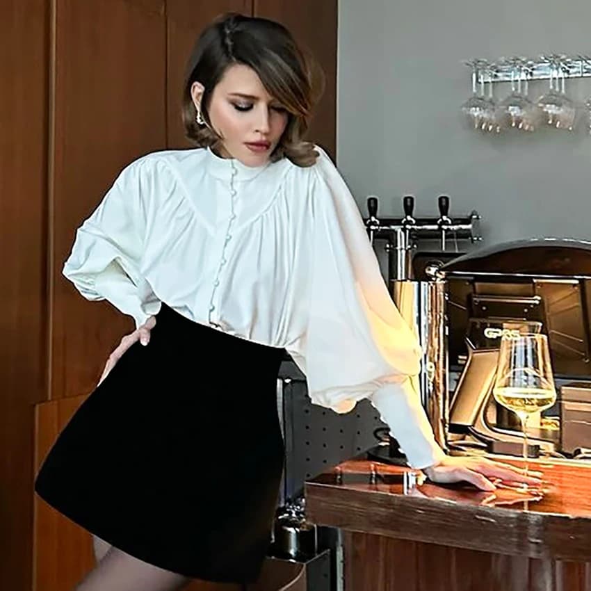 Linad Camicie bianche eleganti con maniche a lanterna Camicetta da donna monopetto da ufficio femminile Casual Colletto alla coreana solido Top da donna 2025