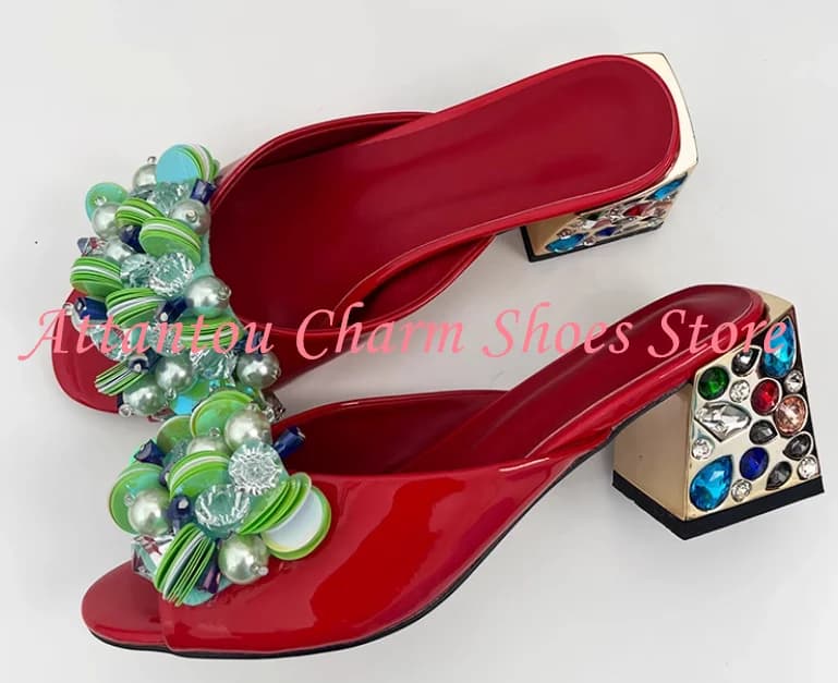 New Women's Sandals with Big Crystal Heel, Fashion slippers with Beads and Rhinestones, Popular Beach Shoes, Casual Sandals