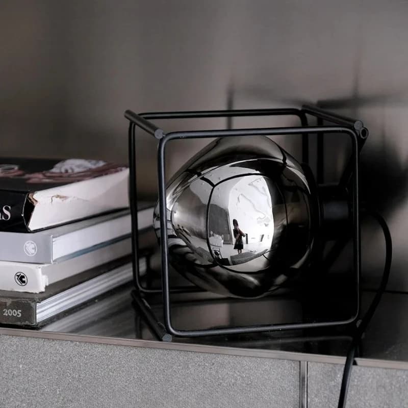 Lampada da Tavolo Bauhaus Lava, Illuminazione d'Ambiente Creativa per Soggiorno e Studio, Luce Notturna Artistica per Comodino, Lampada Moderna per Camera da Letto