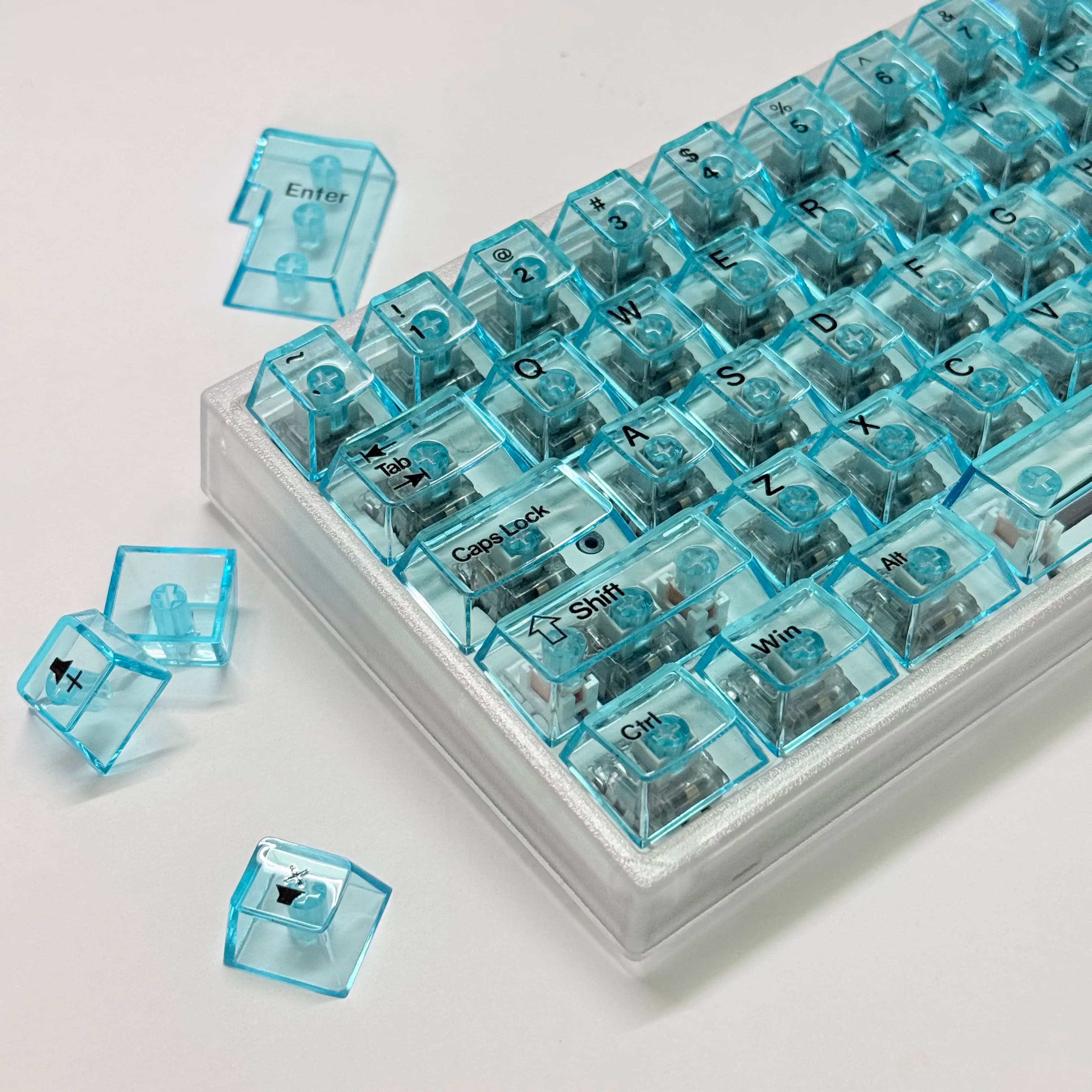 Keycaps per PC Blu Rosa Nero Bianco Completamente Trasparenti/Opachi Traslucidi Personalizzabili Fai-da-Te per Tastiera Meccanica MX 60% 75% 100%