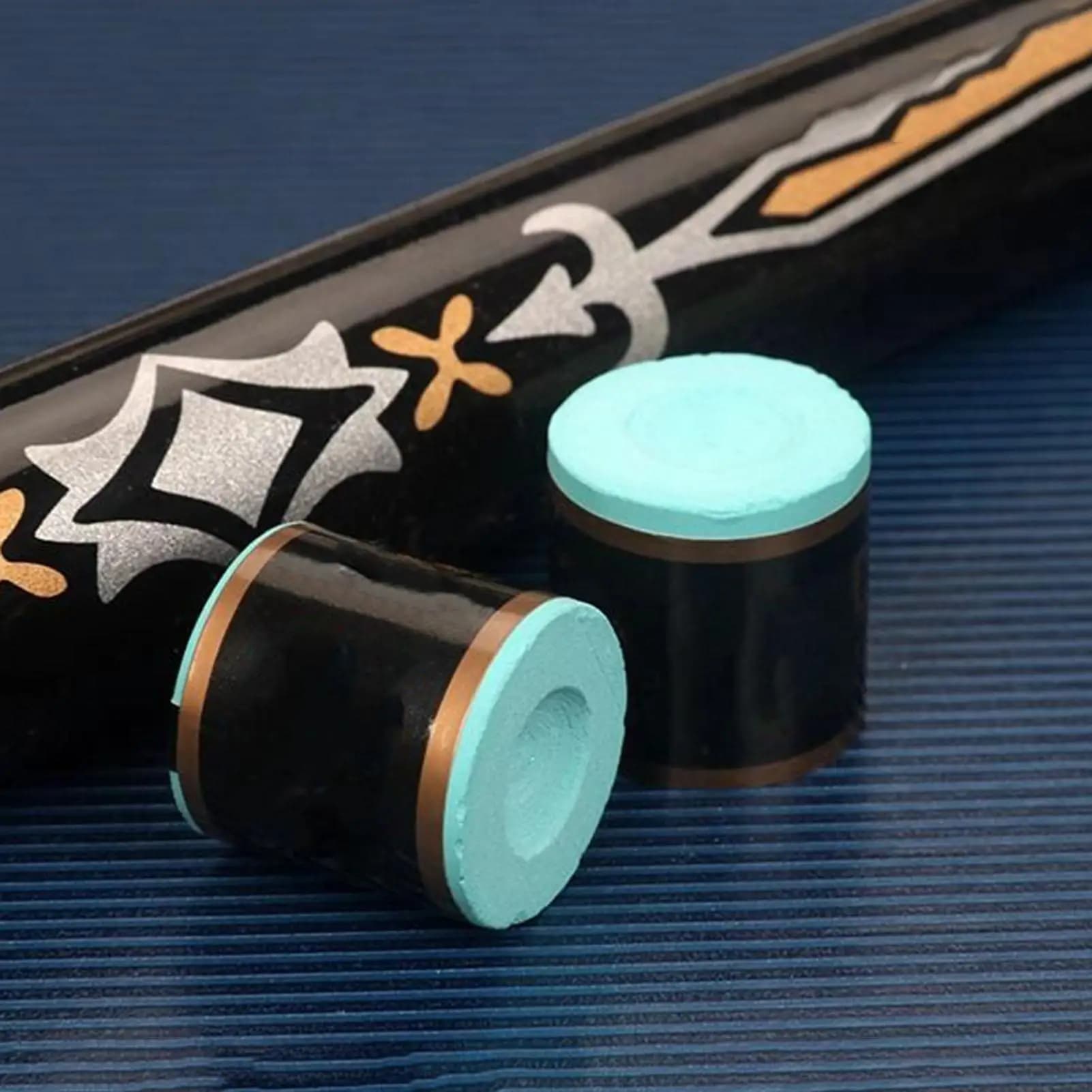 Gesso per stecca da biliardo antiscivolo Aiuto per esercizi di colpire 2 pezzi Gesso per stecca da torneo per la pratica quotidiana Intrattenimento per la famiglia Tempo libero a casa