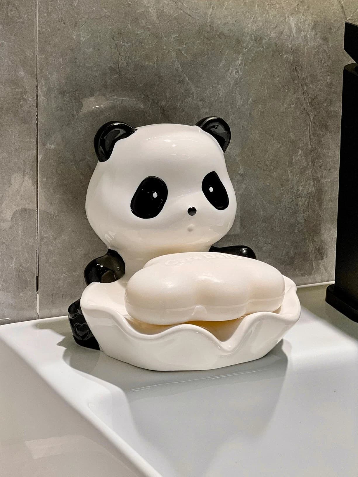 Scarico automatico Creativo Panda Scatola di sapone Scatola di sapone Scaffale di stoccaggio Portasapone in ceramica per uso domestico Accessori per il bagno