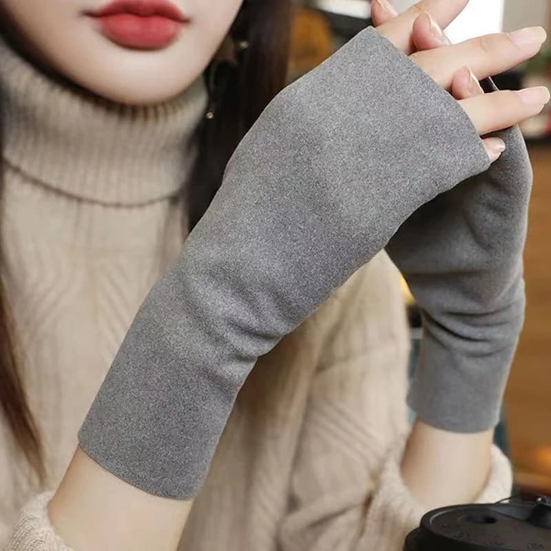 Wholesale Women's Hand-Free Gloves Mid-Dance Winter Warm Touch Screen Gloves for Women Outdoor Velvet Cycling Gloves