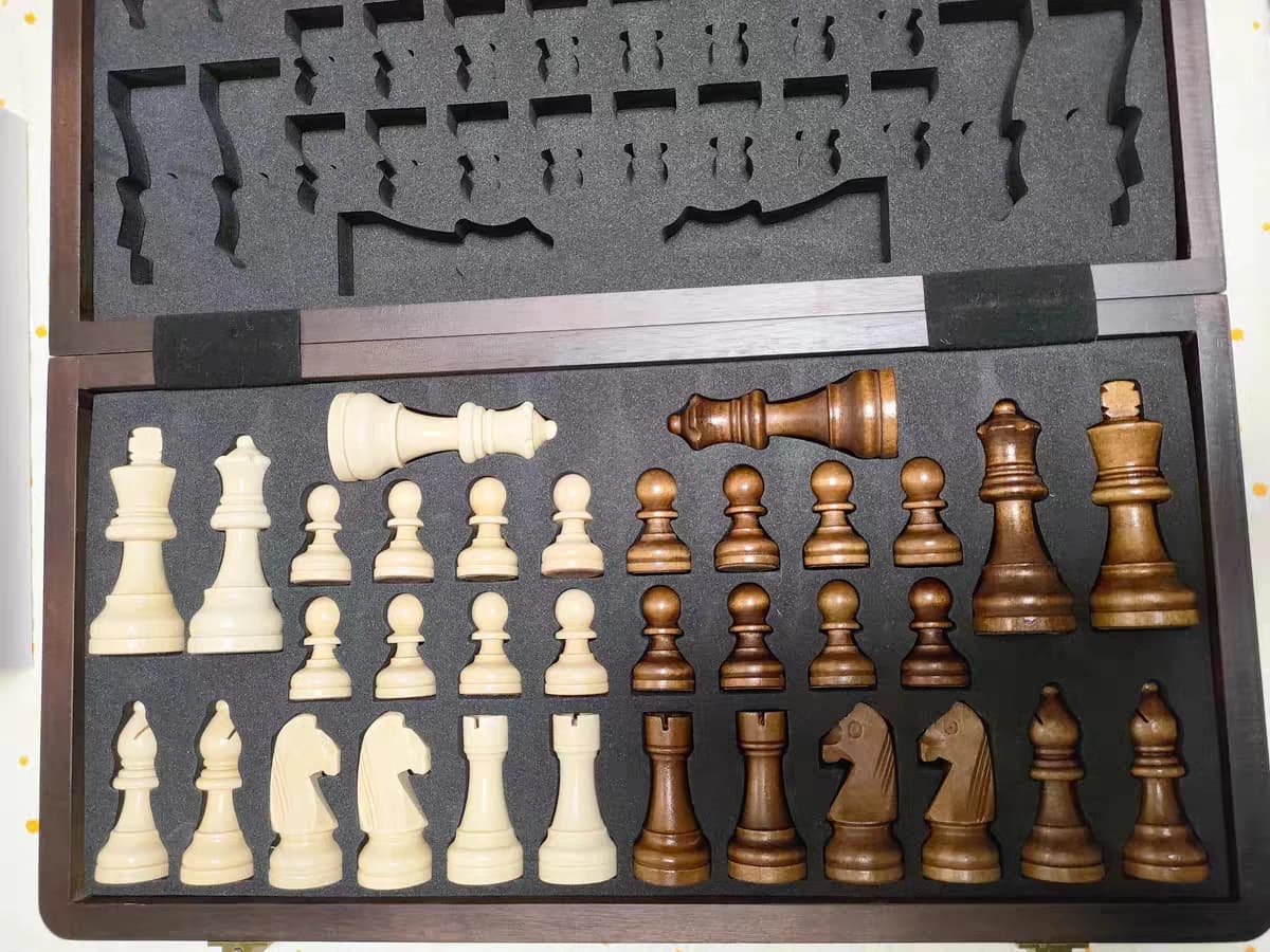Set di scacchi in legno pieghevole magnetico da 15 pollici per studenti - Gioco educativo per lo sviluppo intellettuale