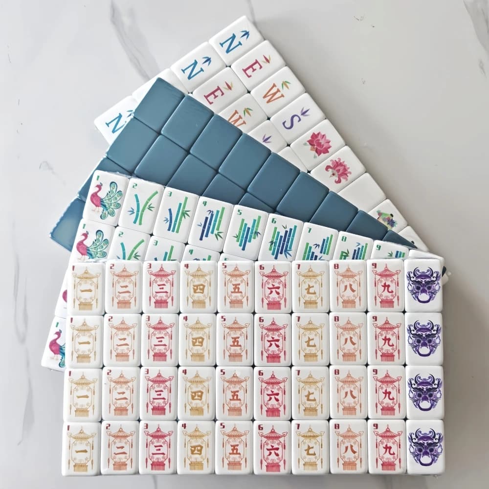 Four Layer Acrylic Grey Blue Engraved American Mahjong Sets Luxury Mahjong 160 Tiles Leisure Home Board Games Portable Mah Jongg