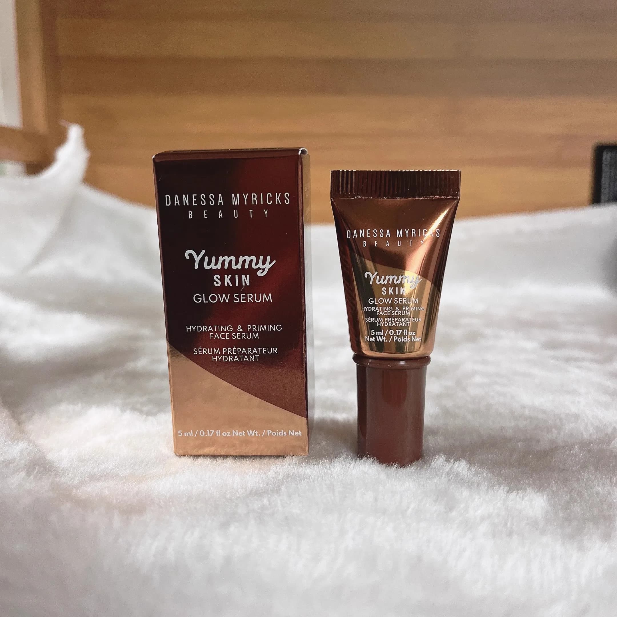 5ml Campione Principale Spremere Delicata Pelle Glow Siero Primer Trucco Viso Affascinanti Myricks Ombra Per Il Viso Evidenziando Liquido Trucco Naturale
