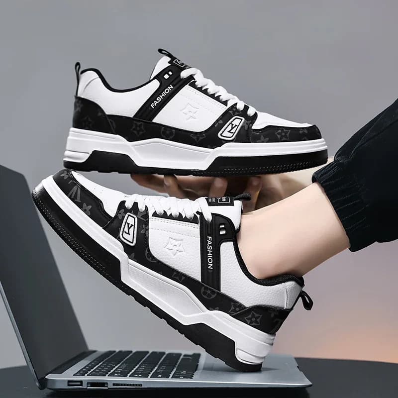 Scarpe con plateau comode e versatili da uomo Scarpe sportive casual stile coreano alla moda Calzature da uomo alla moda estive di nuovo arrivo