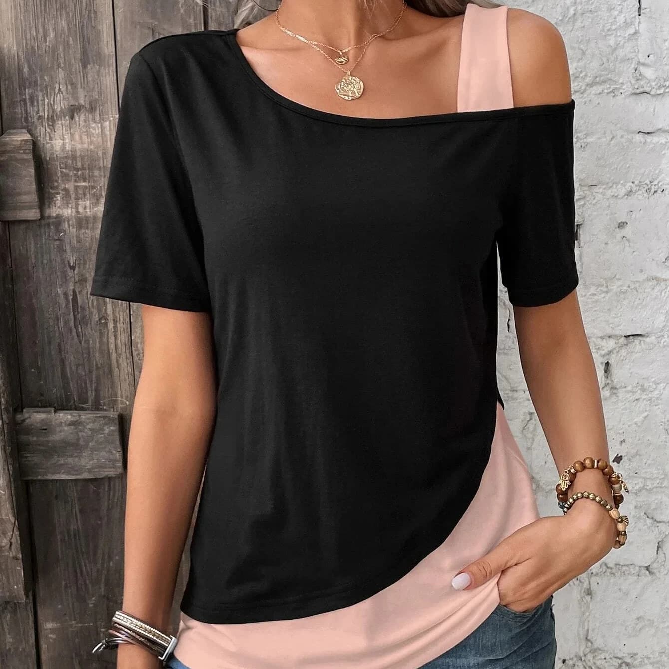 Maglietta estiva Casual da donna T-Shirt con spalle scoperte Color block Chic maniche corte e Top asimmetrici