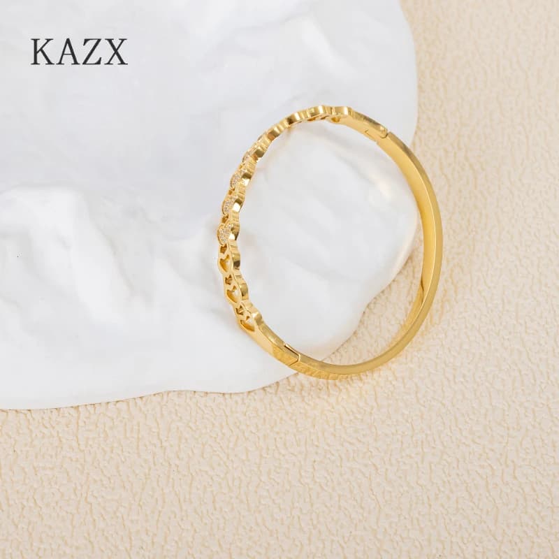 Women's Gold Plated Stainless Steel Heart Zircon Bangle Bracelet Tarnish Resistant Waterproof Open Cuff Elegant Daily Jewelry