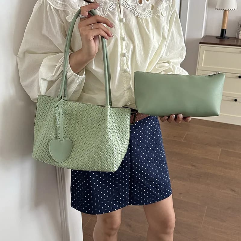 Women Woven Tote Bag Faux Leather Shoulder Handbag with Heart Pendant Multicolor Small Purse for Daily Casual Travel