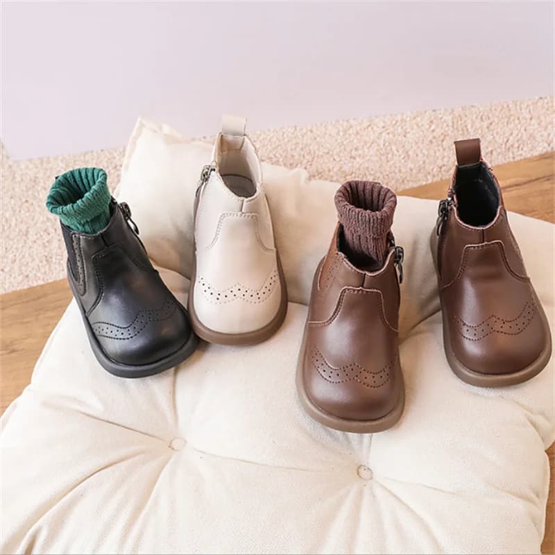 Nuove scarpe da bambino primaverili/autunnali stivaletti da bambino in pelle per bambini suola in gomma scarpe da neonato moda stivali da bambina 15-25