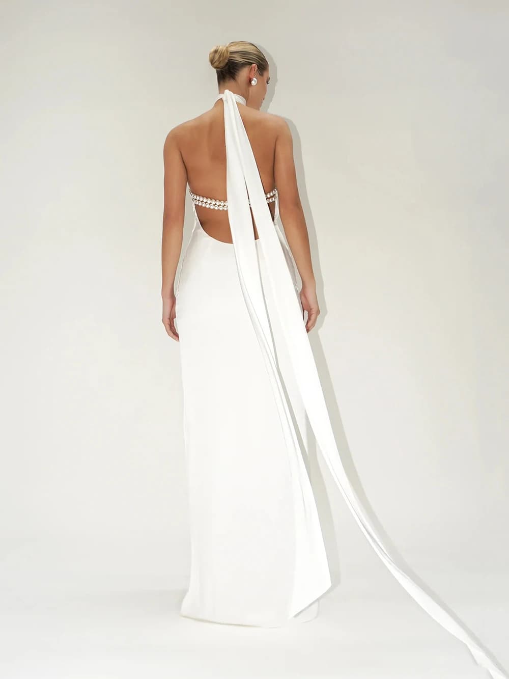 Abito elegante da donna con nastro solido Abito con scollo all'americana con spalle scoperte Catena di perle Abiti maxi femminili sottili senza schienale Abiti da sposa Chic Lady Robe