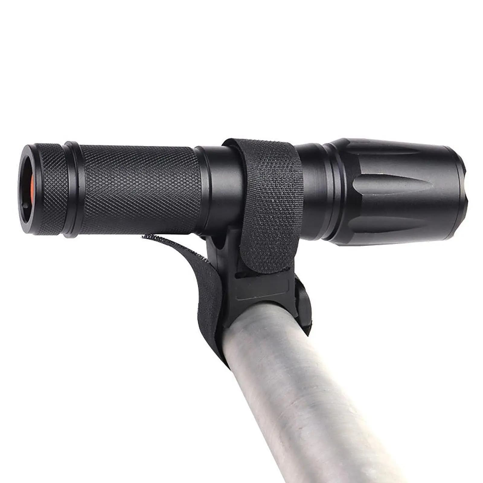 Supporto per torcia per bici Clip per luci a LED per ciclisti Mountain bike all'aperto