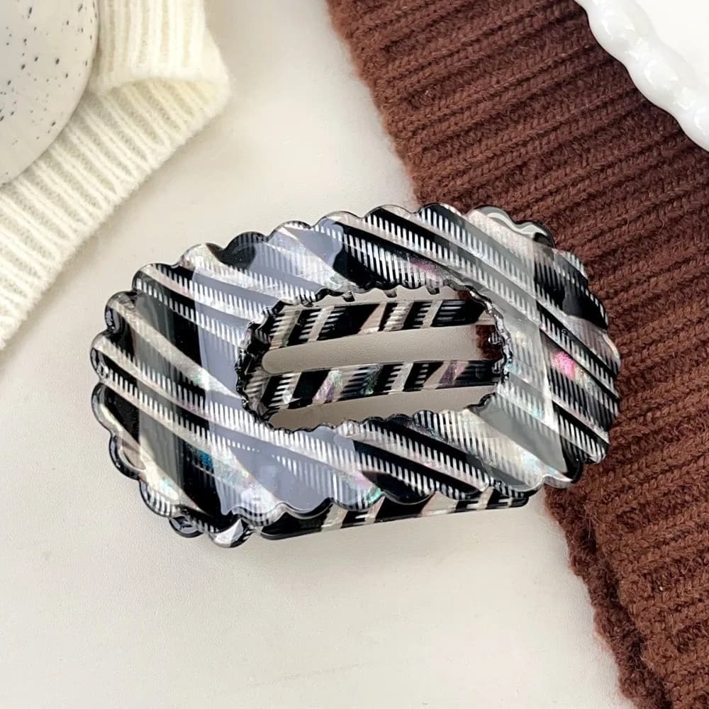 New Large Size Hair Clip Flat Shell Hollow Strip Hair Claw 9.5CM Premium PVC Headwear Women Girls
