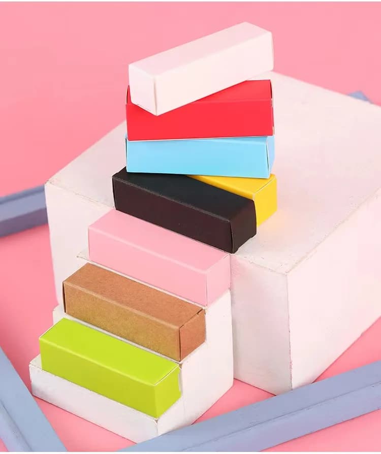 Wholesale Lip Glossy Box Pack Pink/yellow/white/blue Lip Case Customize Blank Paper Boxes with Logo for Pipe Container Supplier