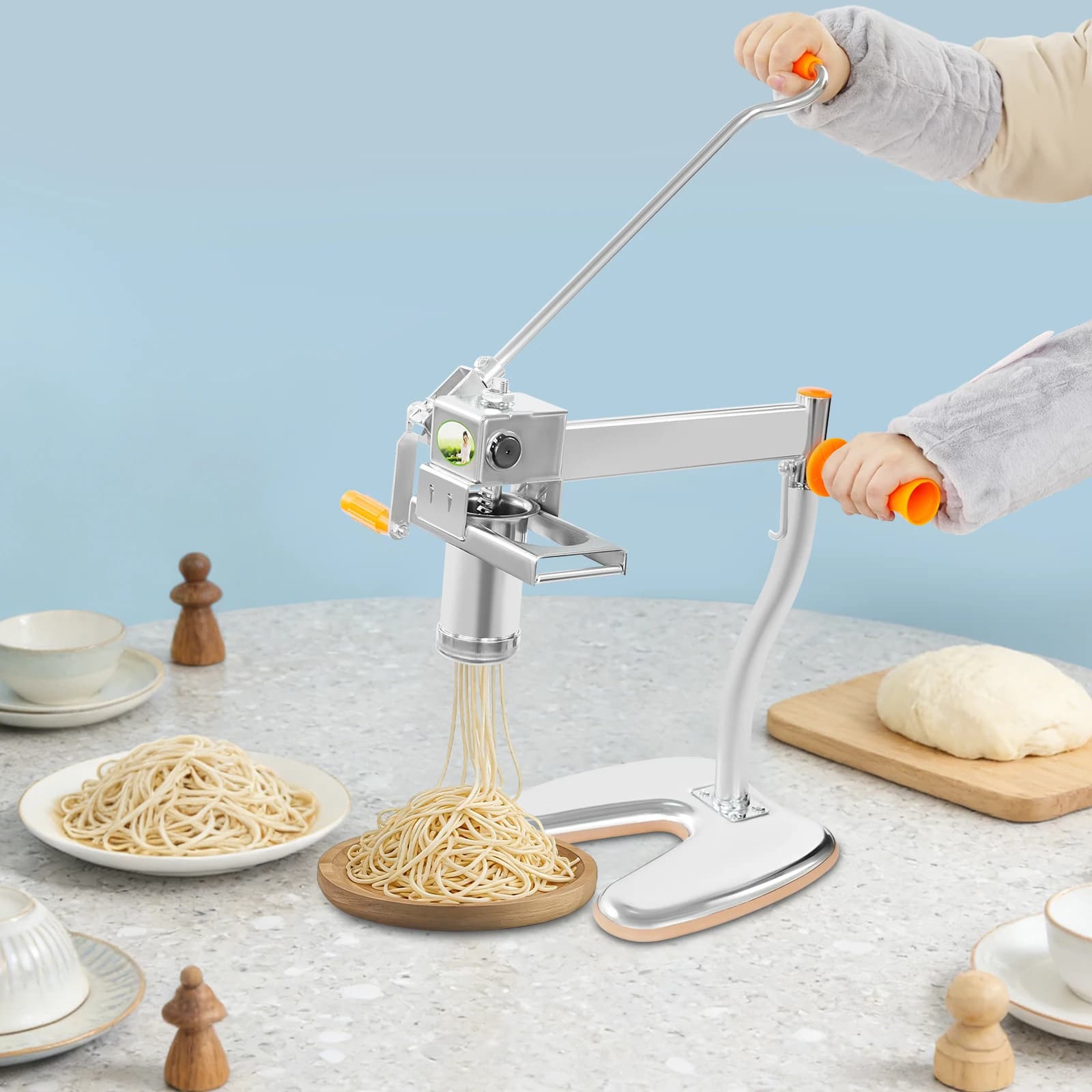 Macchina Manuale per Fare la Pasta, Macchina Domestica per Pasta con 7 Stampi, Design a Leva con Manovella per Fettuccine, Spaghetti e Ramen