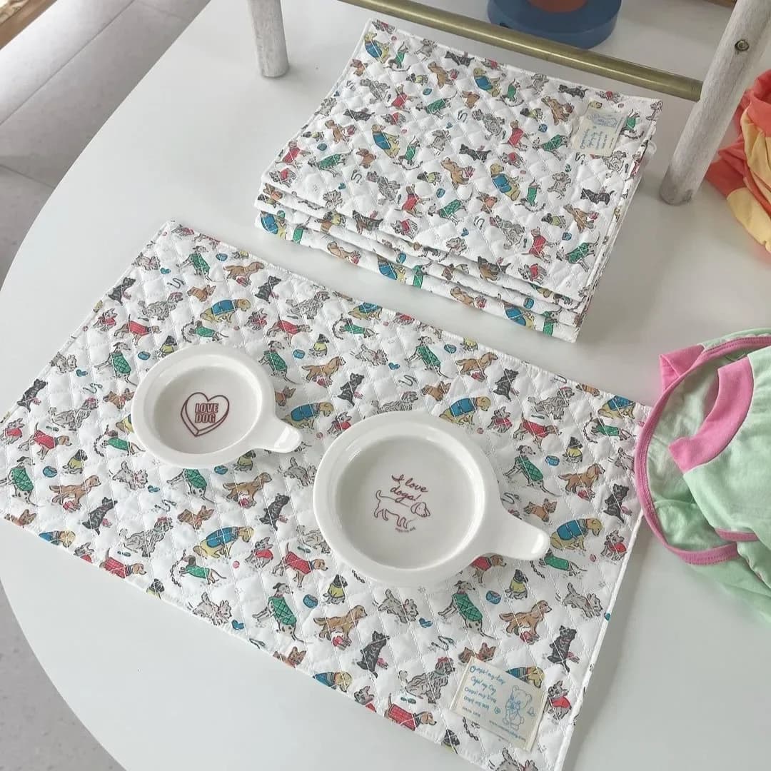 INS New Cute Pet pasto Mat tappetino per cani tappetino antiscivolo per gatti in cotone con stampa di cartoni animati Non Include accessori per cani ciotola