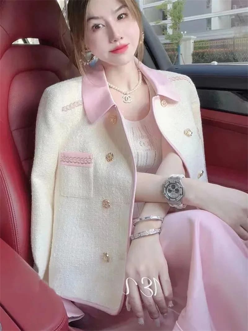 Giacca da donna in stile francese bianco piccolo profumato nella primavera e nell'autunno 2025 Top corto da socialite con temperamento di fascia alta di nuovo stile