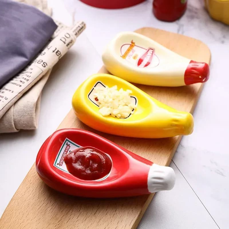 Piatti a forma di pomodoro Piatto per salsa di soia Piatto creativo per salsa di pomodoro Spogliatoio per insalata Piatto per condimenti Decorazione della tavola Piatto in ceramica