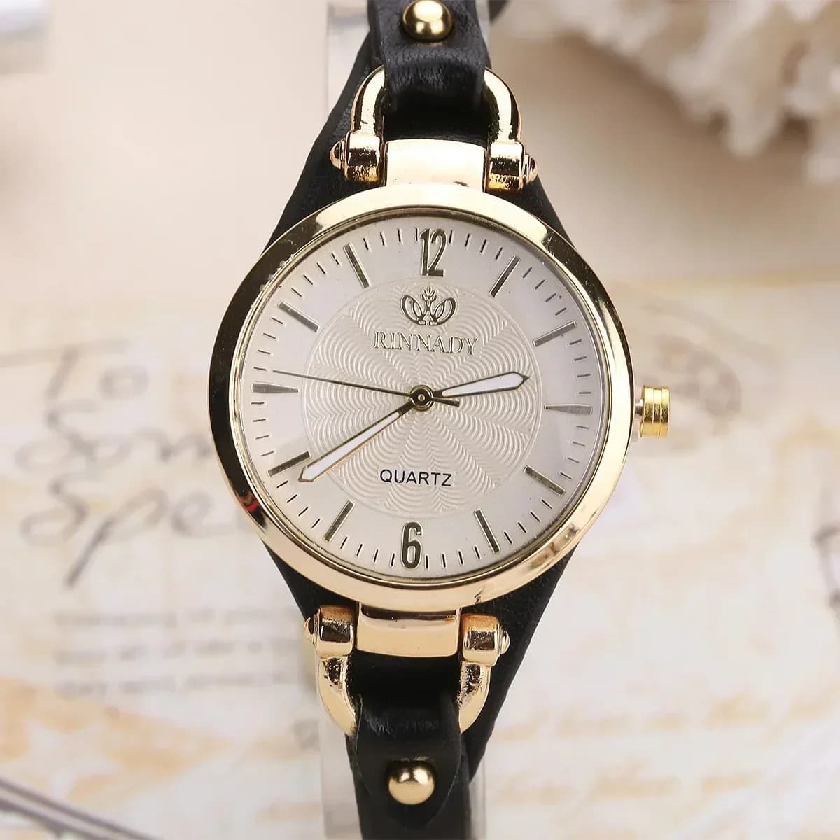 Women's Fashion Quartz Watch Slim Leather Strap PU Wrist Watch Fashion Women's Watch Relojes Para Mujer