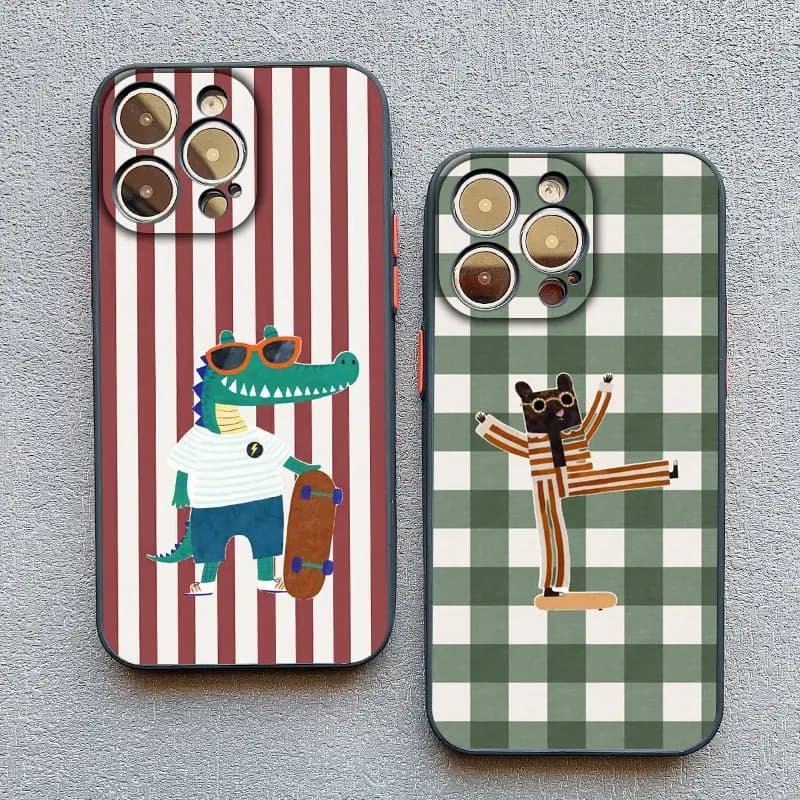 Cute Green White Plaid Animal Phone Case For iPhone 17 16 15 11 12 14 13 Pro Max Mini X XS XR 7 Plus 16E Air Shockproof Cover