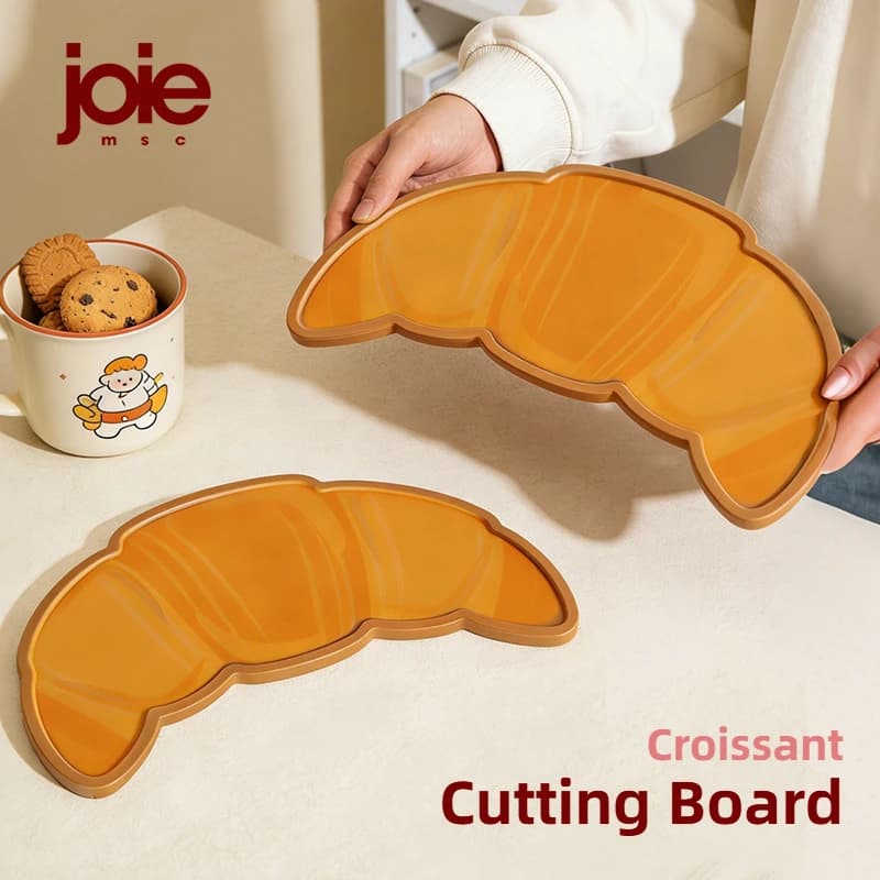 Joie Croissant Fruit Cutting Board Plastic Kids Baby Food Chopping Board Creative Kitchen Bread Tray Breakfast Serving Tray