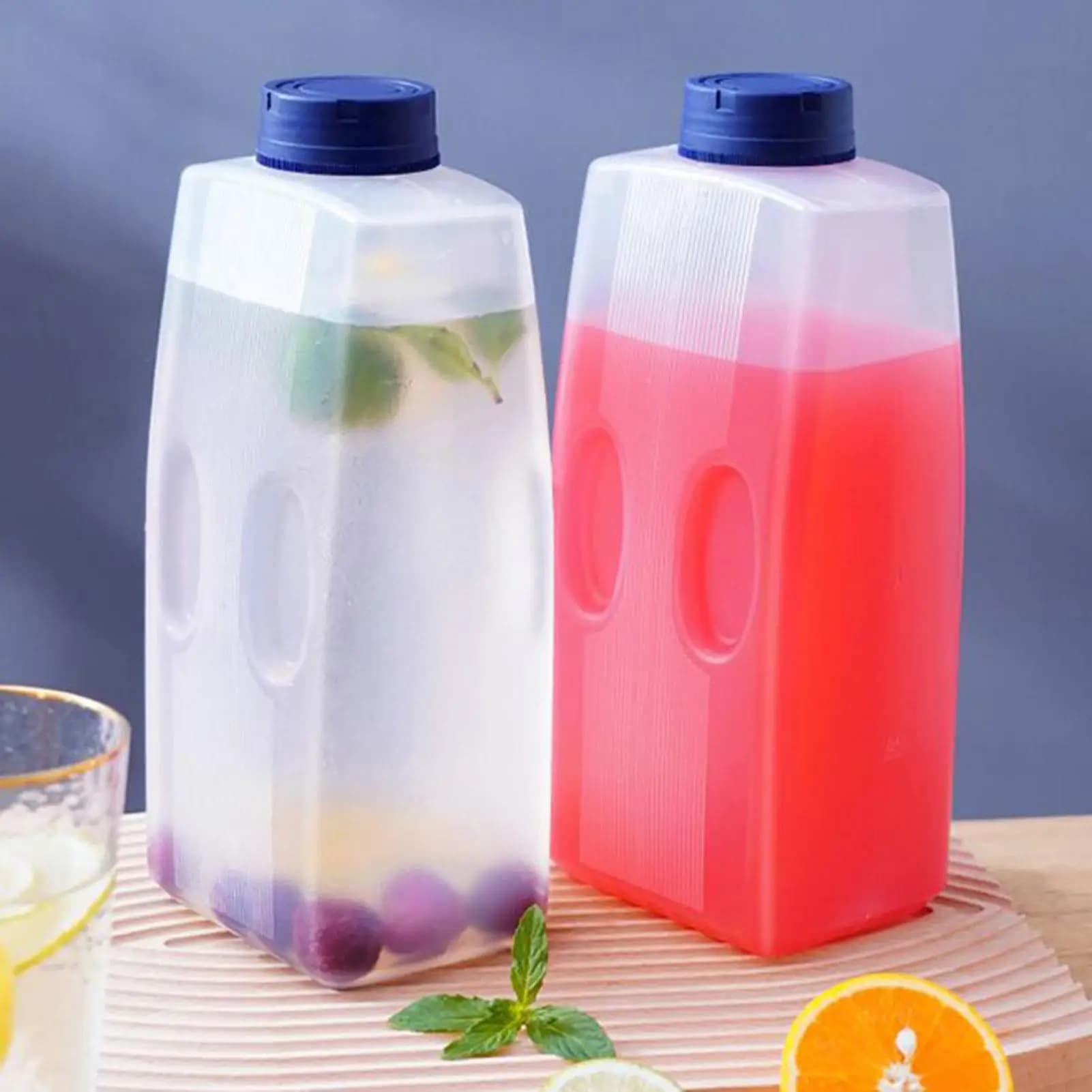 Refrigerator Juice Container Bottle Juice Bottle 2L Leak-Proof Beverage Dispenser with Scale for Iced Tea Water Coffee Milk