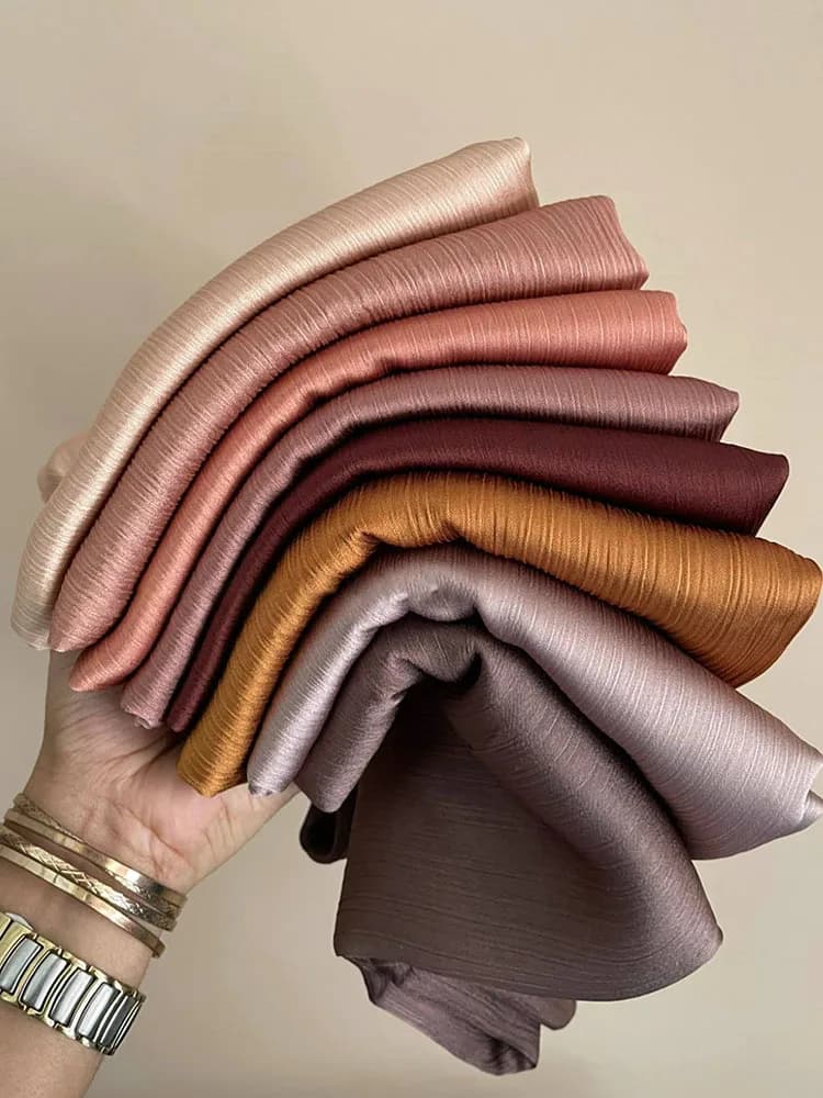 Pleated Satin Chiffon Hijab Silk Scarf for Women Scarves Luxury Bandana Headband Headscarf Shawl Chic Muslim Woman Turban Hijabs