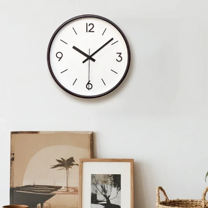 Wooden Wall Clock Nordic Simple Design Hanging Clocks Living Room Bedroom Silent Clocks Round Quartz Clock Home Decoration