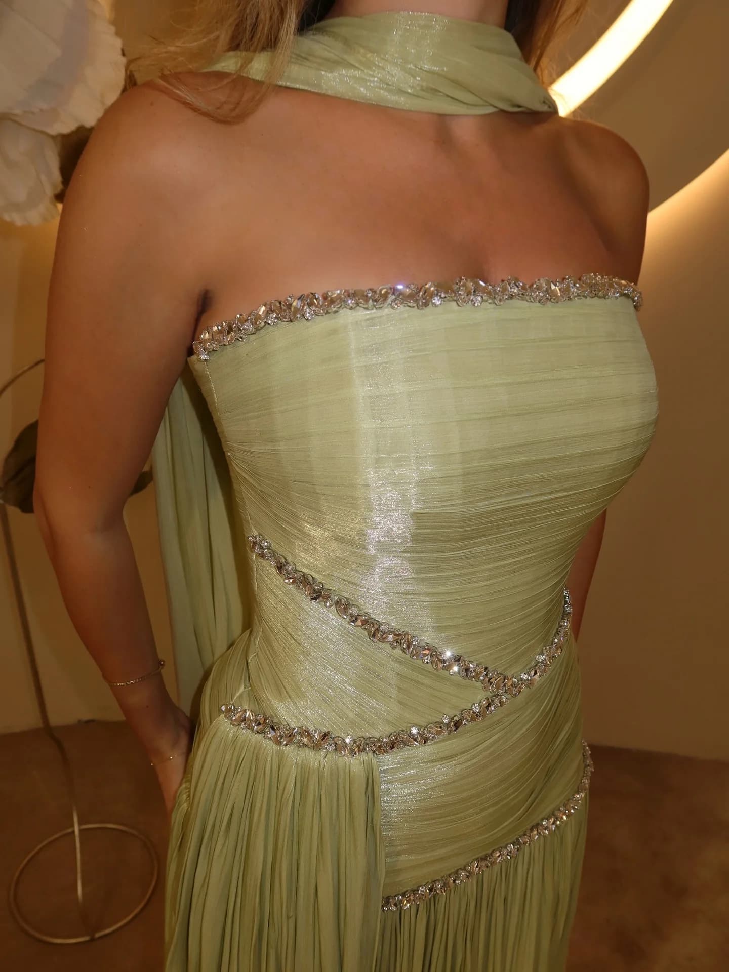 2026 Customized Sage Green A-Line Shawl Strapless Prom Dress Crystal Pleated Formal Evening Floor-Length Vestidos De Fiesta