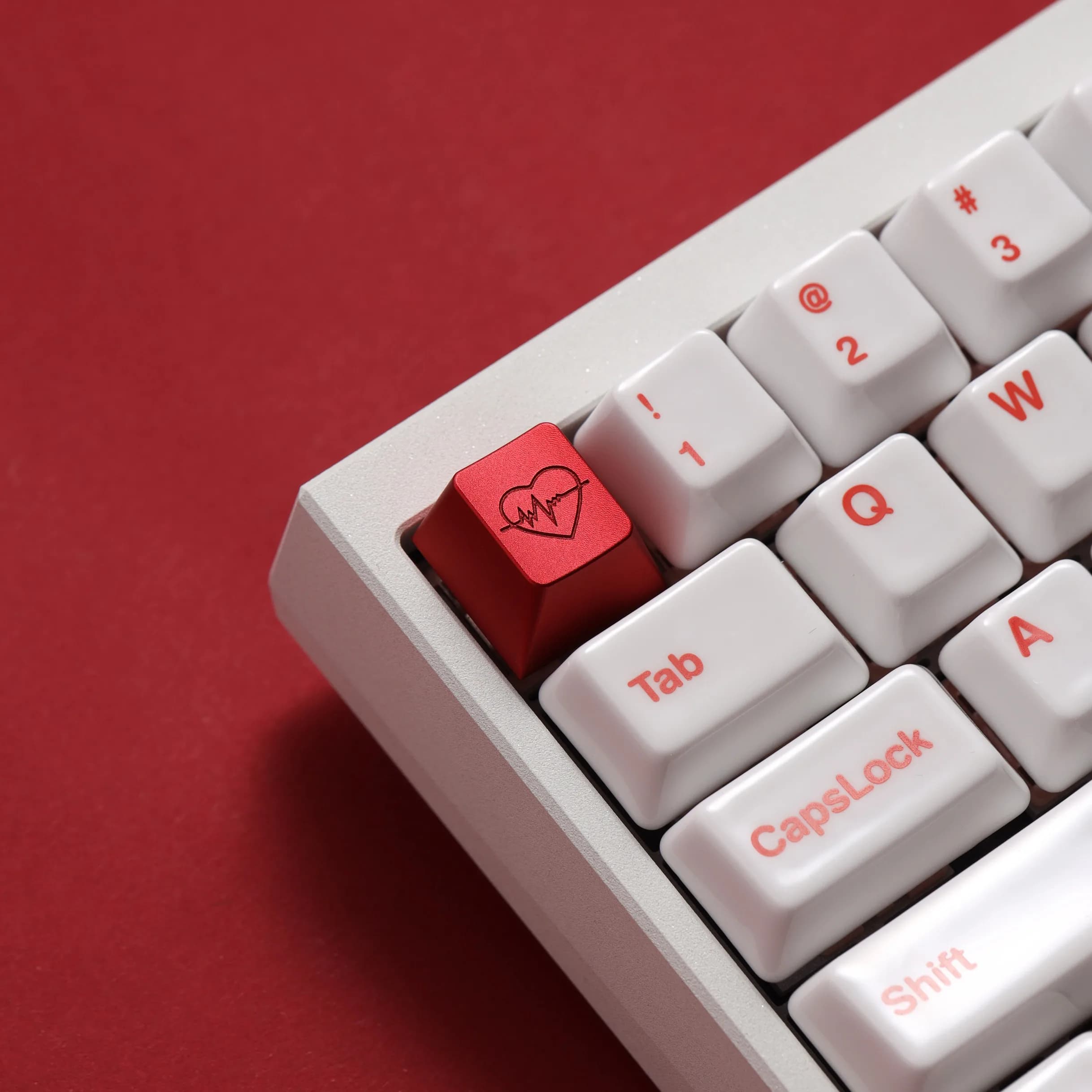 Keycap Personalizzati a Forma di Cuore, Tasti in Metallo, Keycap in Lega di Alluminio CNC, Profilo Cherry R4 per Tastiera Meccanica, REGALO