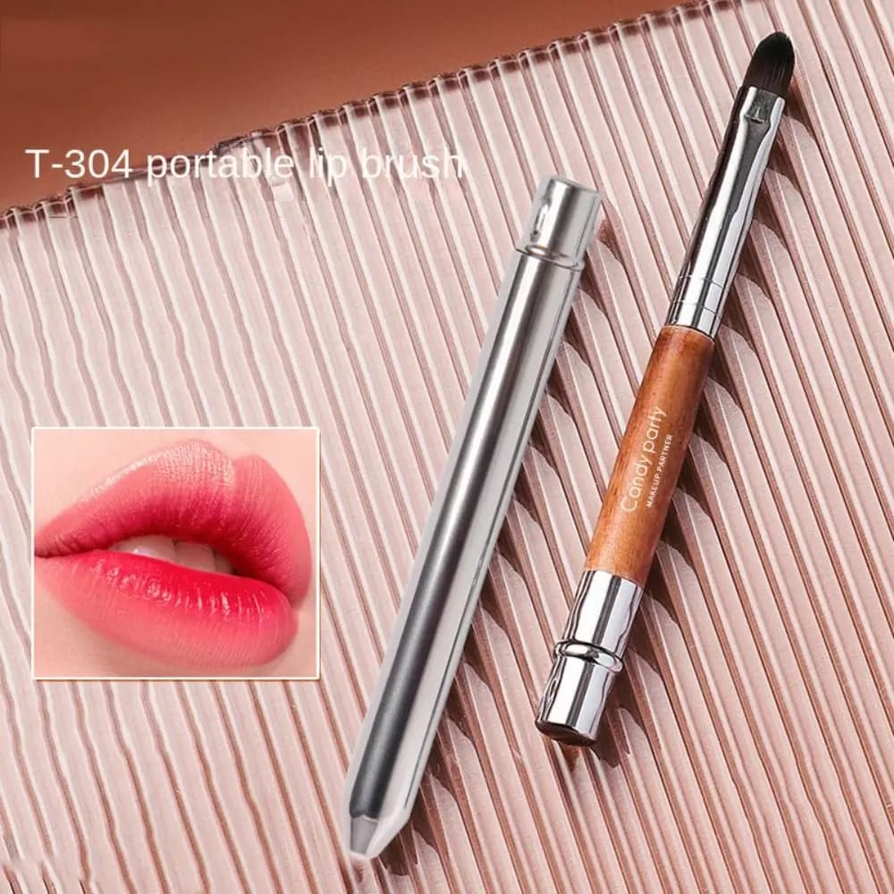Lady with Protect Cap manico in metallo applicatore per ombretto pennello per trucco pennello per labbra pennello cosmetico pennello per correttore pennello per rossetto