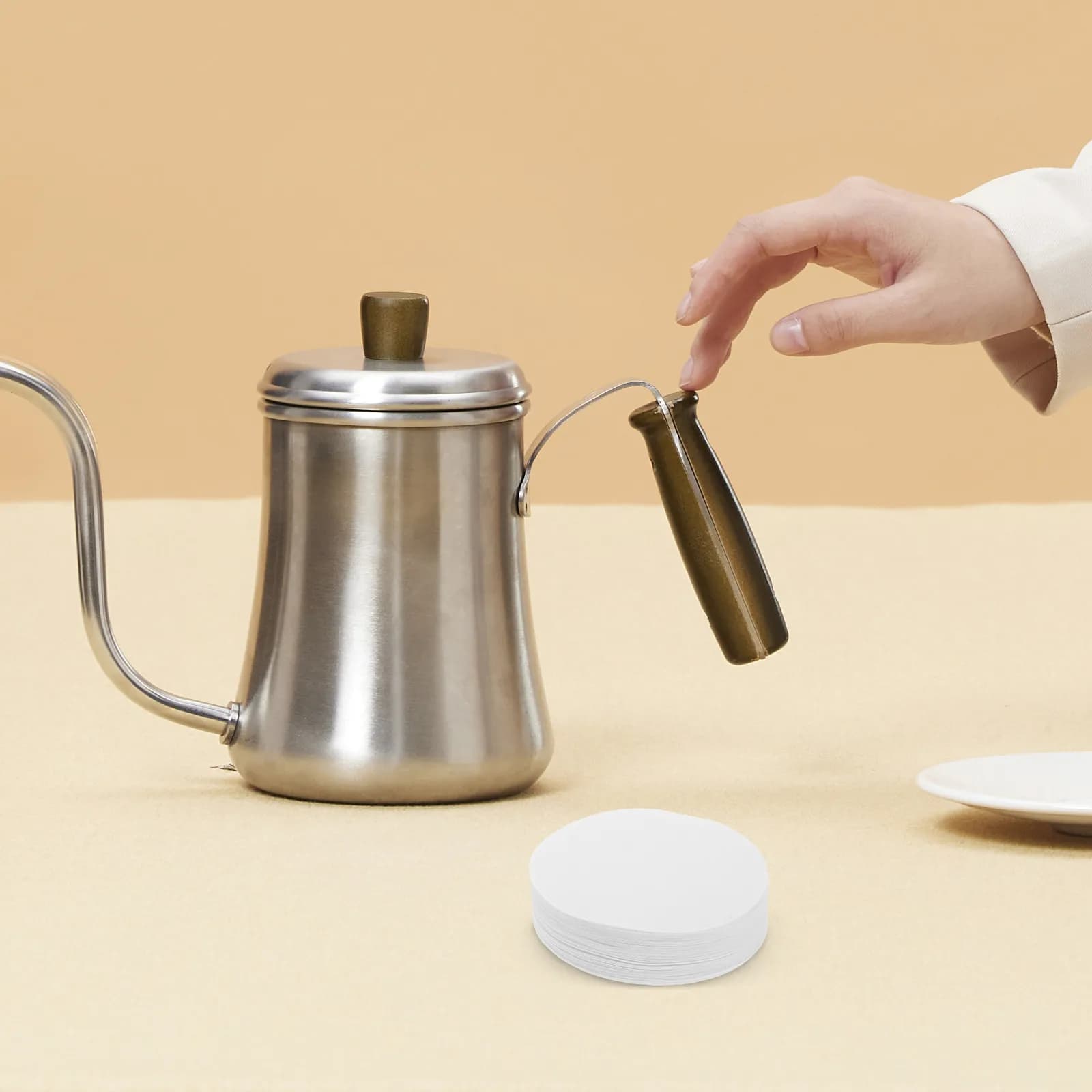 300Pcs Round Coffee Filters Paper Disposable Filter for Espresso Drip Coffee Maker Essential Accessories Espresso Filter Paper