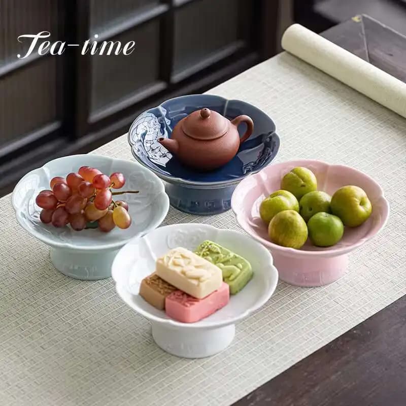 Boutique piatto di frutta a piedi alti in stile cinese vassoio di frutta secca in ceramica vassoio di frutta secca vassoio per tavolino da salotto per uso domestico