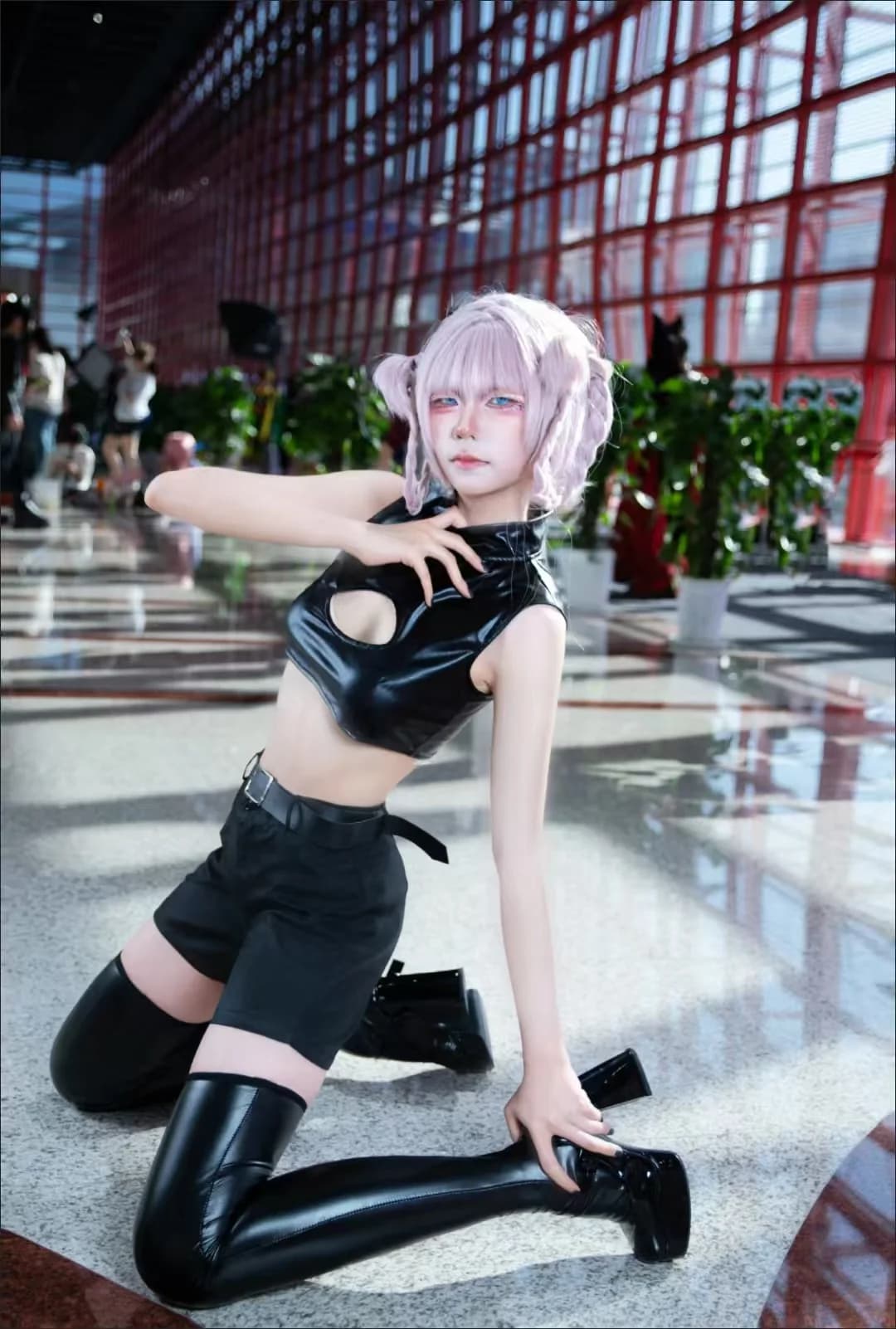 Nanakusa Nazuna Cosplay | Yofukashi no Uta Anime Patent Leather Sexy Costume