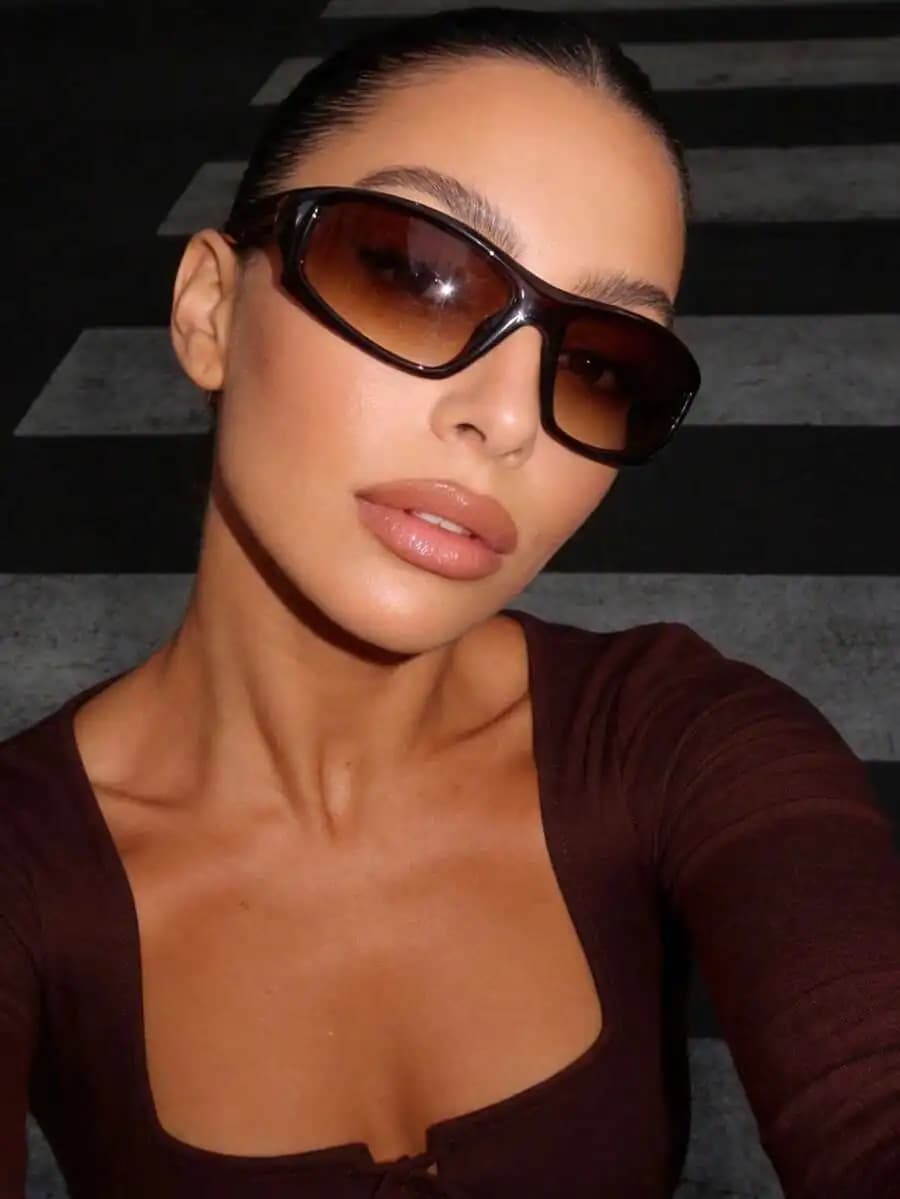 Fashion Small Frame Edge Womens Casual Sunglasses For Music Festival Beach Travel Outdoor