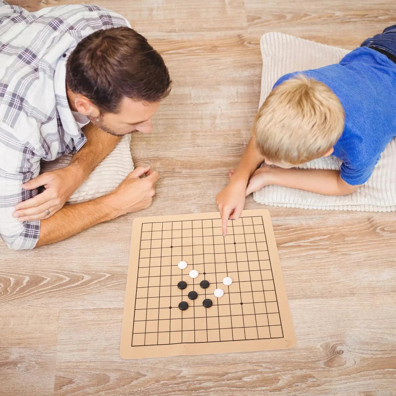 Set Professionale di Go e Scacchi con Pedine in Legno Premium e Tavola Pieghevole Portatile per Gioco Educativo Indoor e Outdoor