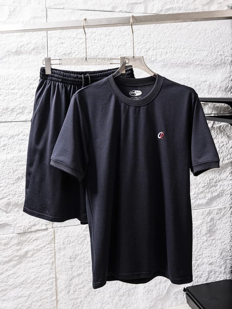 T-shirt e pantaloncini sportivi casual da uomo traspiranti a maniche corte, set di pantaloncini e t-shirt a maniche corte, texture fine, estivi, versatili, leggeri e confortevoli