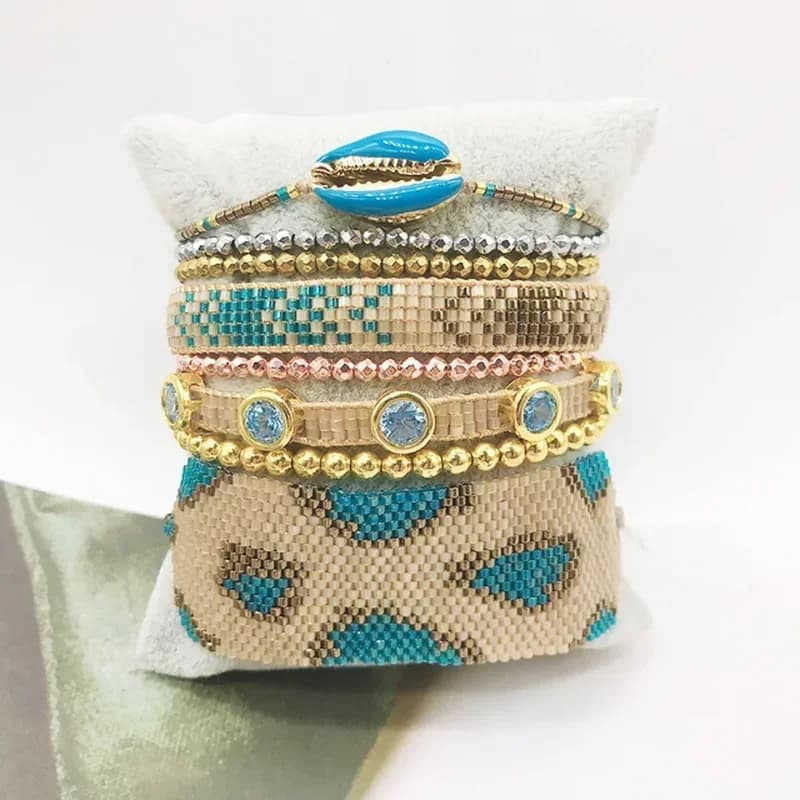 Bracciale con perline di riso Stampa leopardata Cuore Freccia Conchiglia Verde Design originale Set di braccialetti con perline alla moda Boemia lavorati a mano