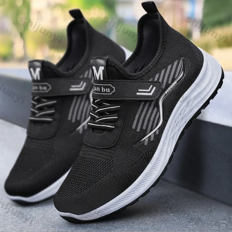 Scarpe da corsa da uomo Primavera Autunno Mesh Traspirante Sneakers alla moda Leggero Comodo antiscivolo Aumenta l'altezza Scarpe casual