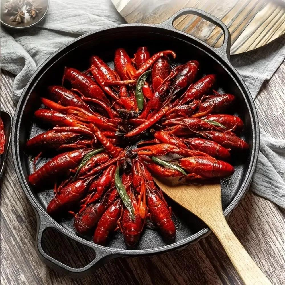 Anti-adhesive cast iron pan for domestic use, without coating, flat bottom, to jump into the pan, thick with double handle, for induction cooker